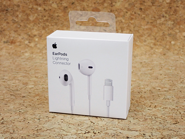 新品 未開封】Apple 純正 EarPods with Lightning Connector イヤホン