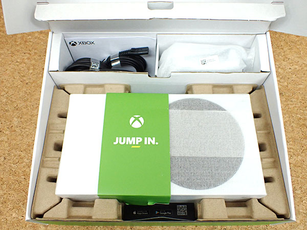 中古 美品】Xbox Series S 512GB RRS-00015 512GB ホワイト エックスボックス シリーズ エス モデル1883 本体  JAN:4549576167718 / iPhone・スマホの中古販売 大阪梅田・本町｜ウルモバイル