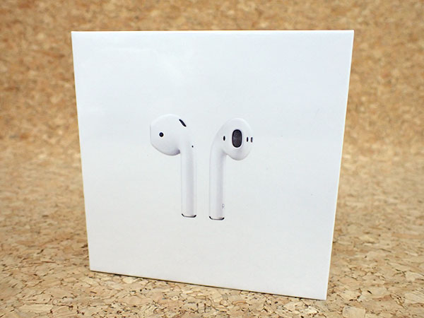 新品 未開封】Apple 純正 AirPods with Charging Case 第2世代 MV7N2J ...