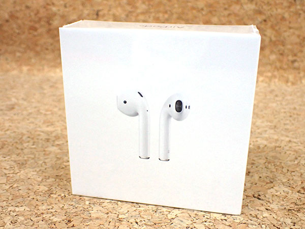 新品 未開封】Apple 純正 AirPods with Charging Case 第2世代 MV7N2J