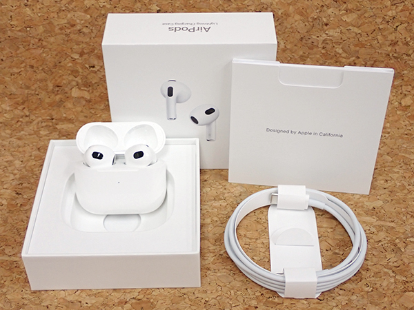 中古 良品】Apple AirPods エアーポッズ 第3世代 Lightning充電ケース付き MPNY3J/A 付属 完品 最新モデル  JAN:4549995357295 / iPhone・スマホの中古販売 大阪梅田・本町｜ウルモバイル